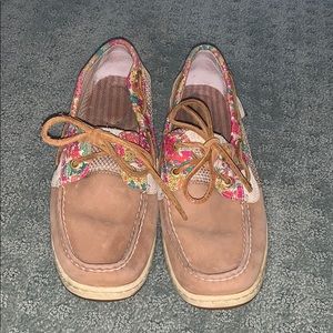 Floral Sperry’s